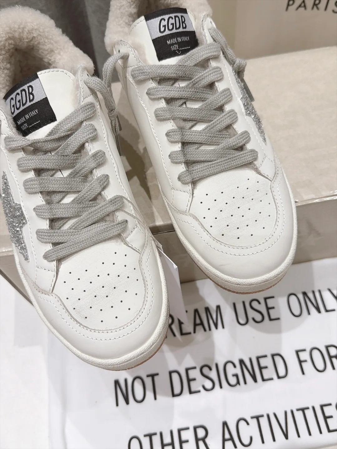 Кроссовки Женские Golden Goose 19394778