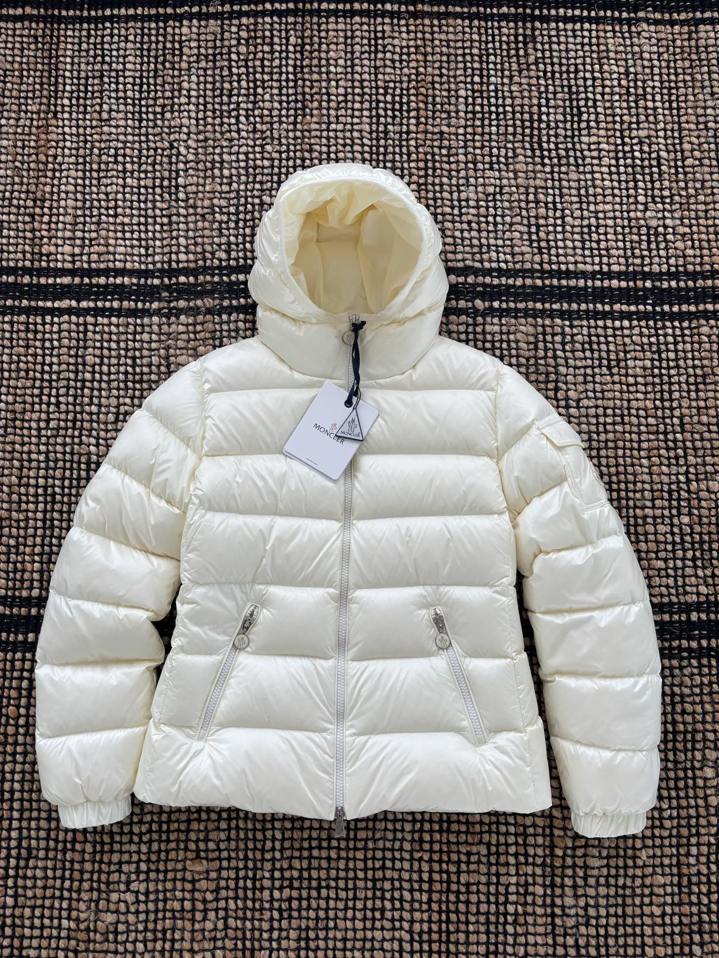 Куртки И Пуховики Женские Moncler 19103599