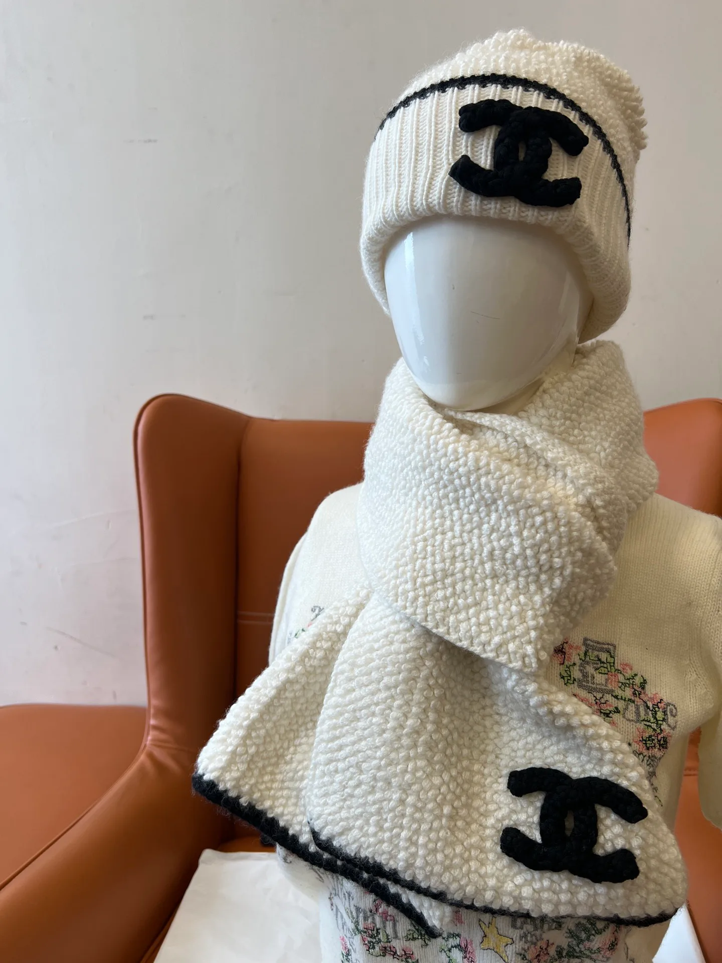 Шарфы Chanel 1674296