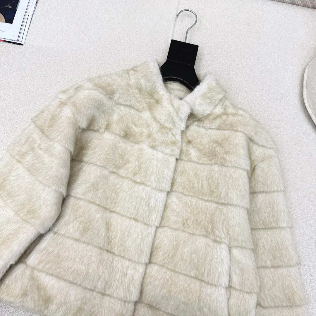 Куртки И Пуховики Женские Loro Piana 1075759