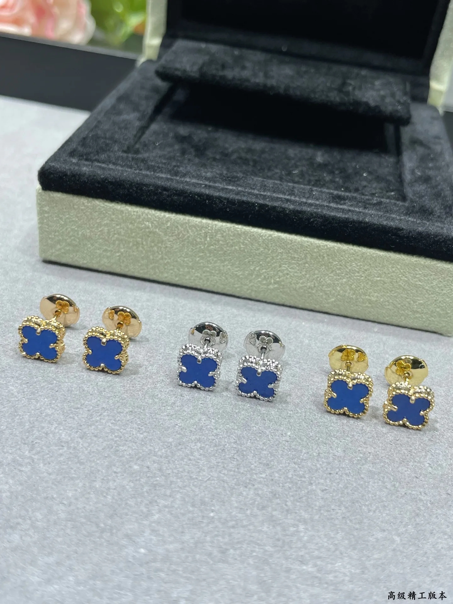 Бижутерия Van Cleef & Arpels 151651