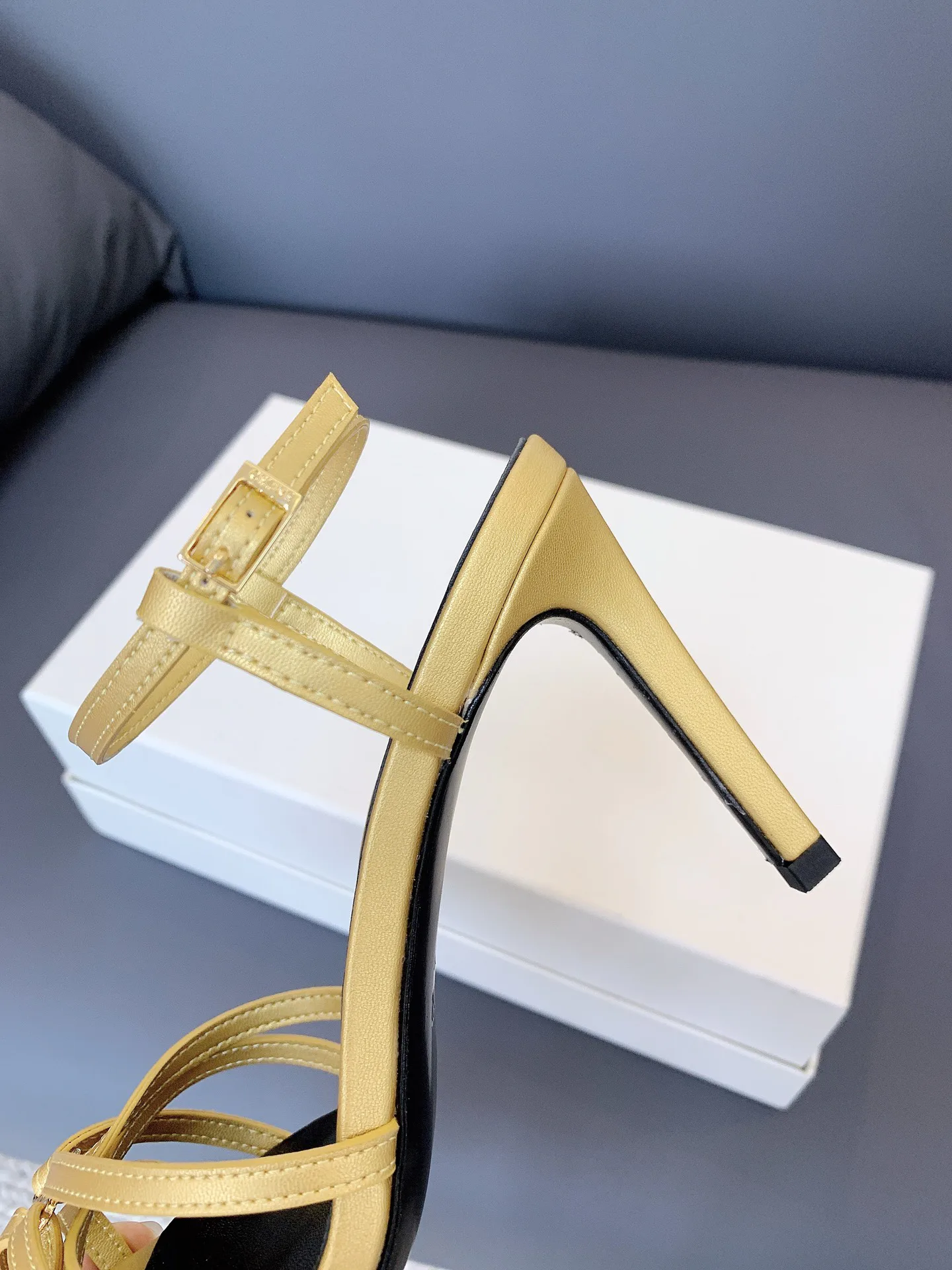 Босоножки Женские Celine 17479007