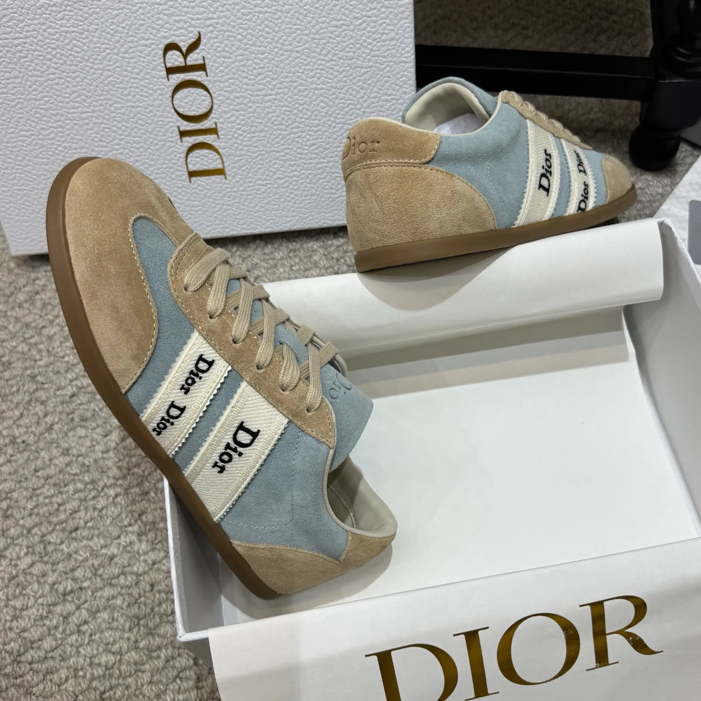 Кроссовки Женские Christian Dior 17946788