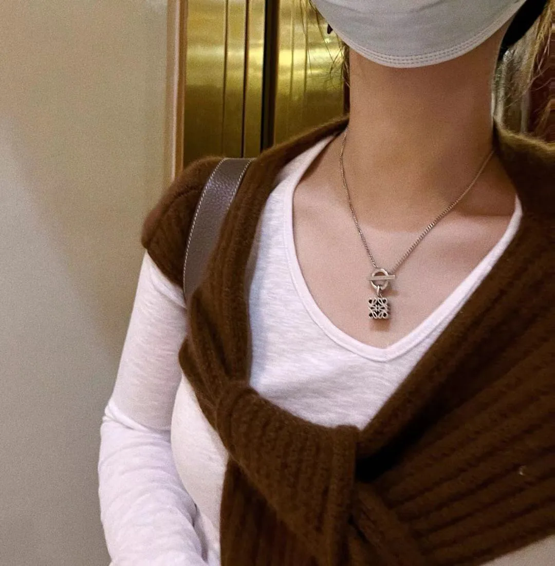 Бижутерия Loewe 17281996