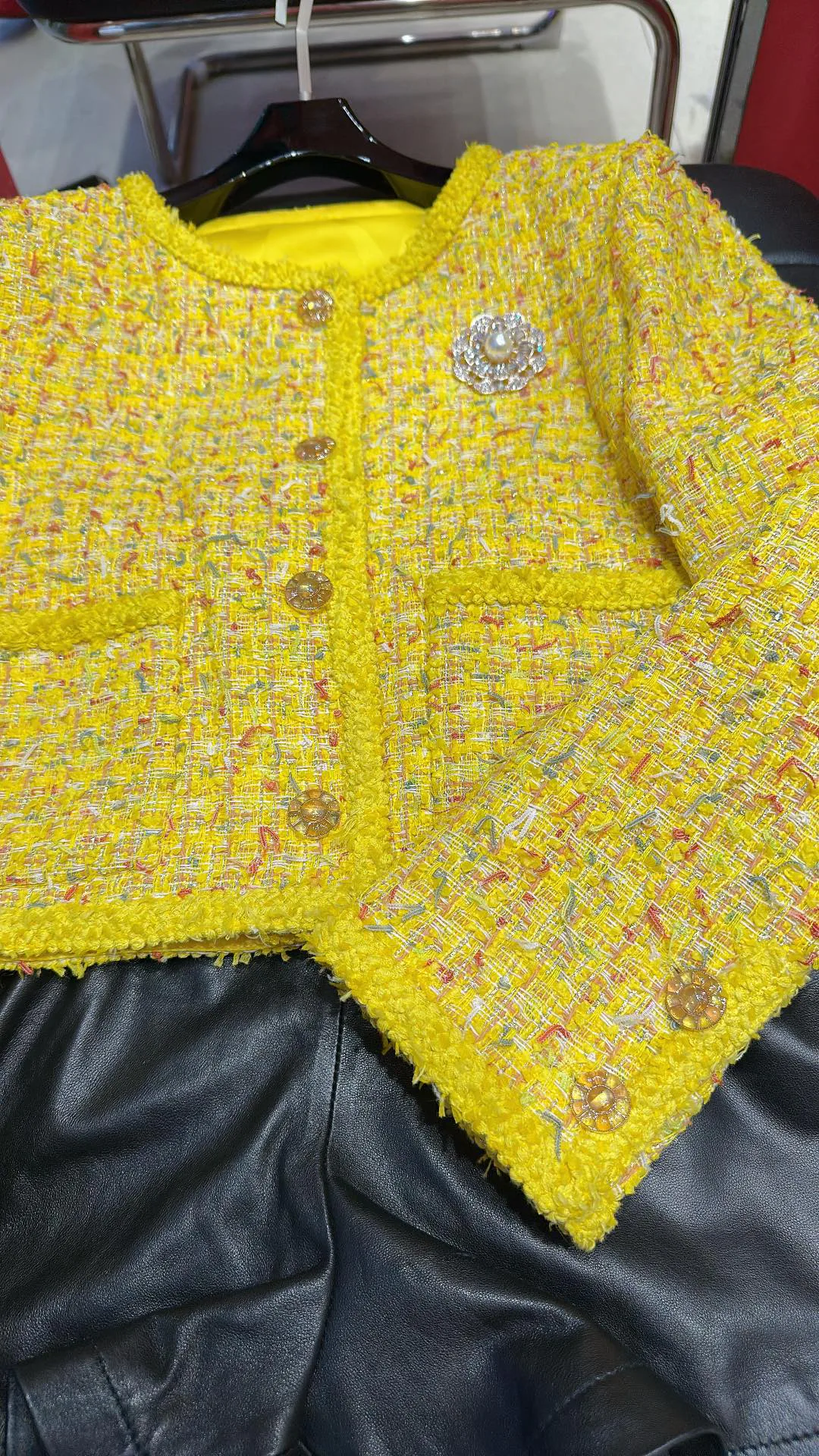 Куртки И Пуховики Женские Chanel 116960