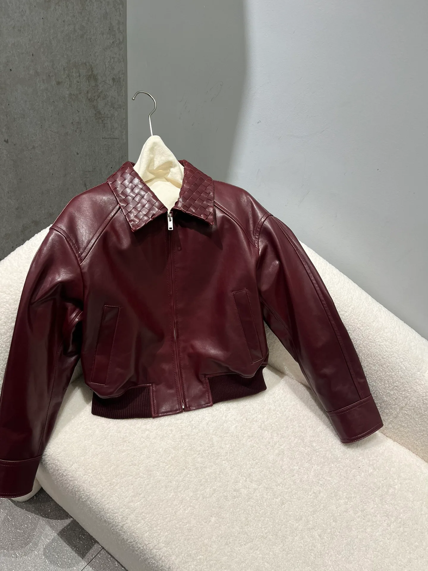 Кожаные Куртки И Дублёнки Мужские Bottega Veneta 11182680