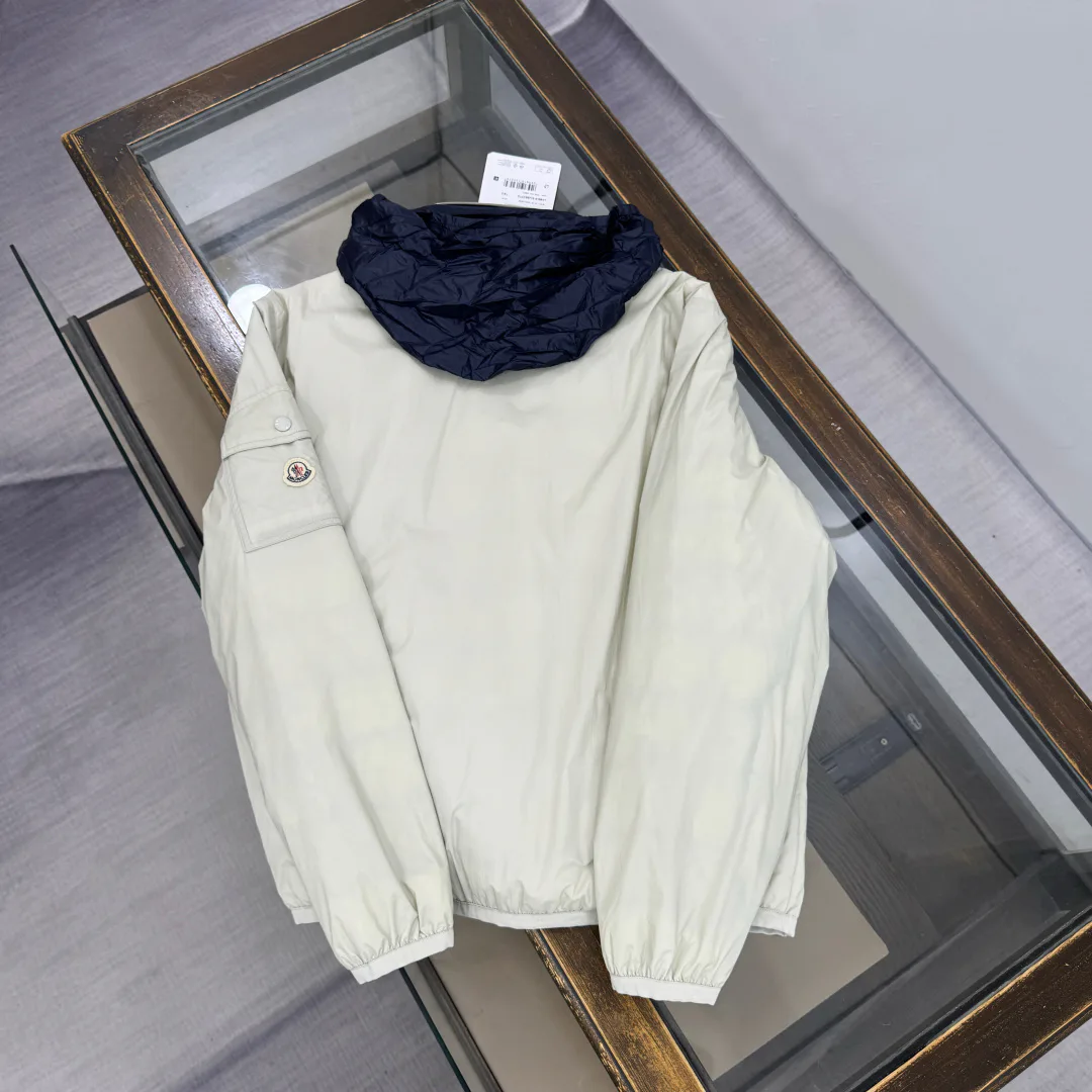 Куртки И Пуховики Женские Moncler 18001961