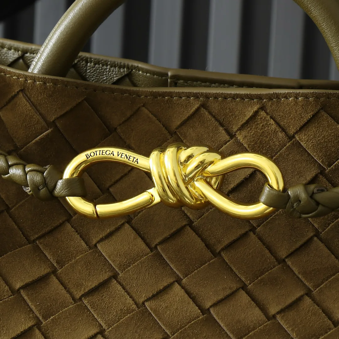 Классические Сумки Женские Bottega Veneta 16879769