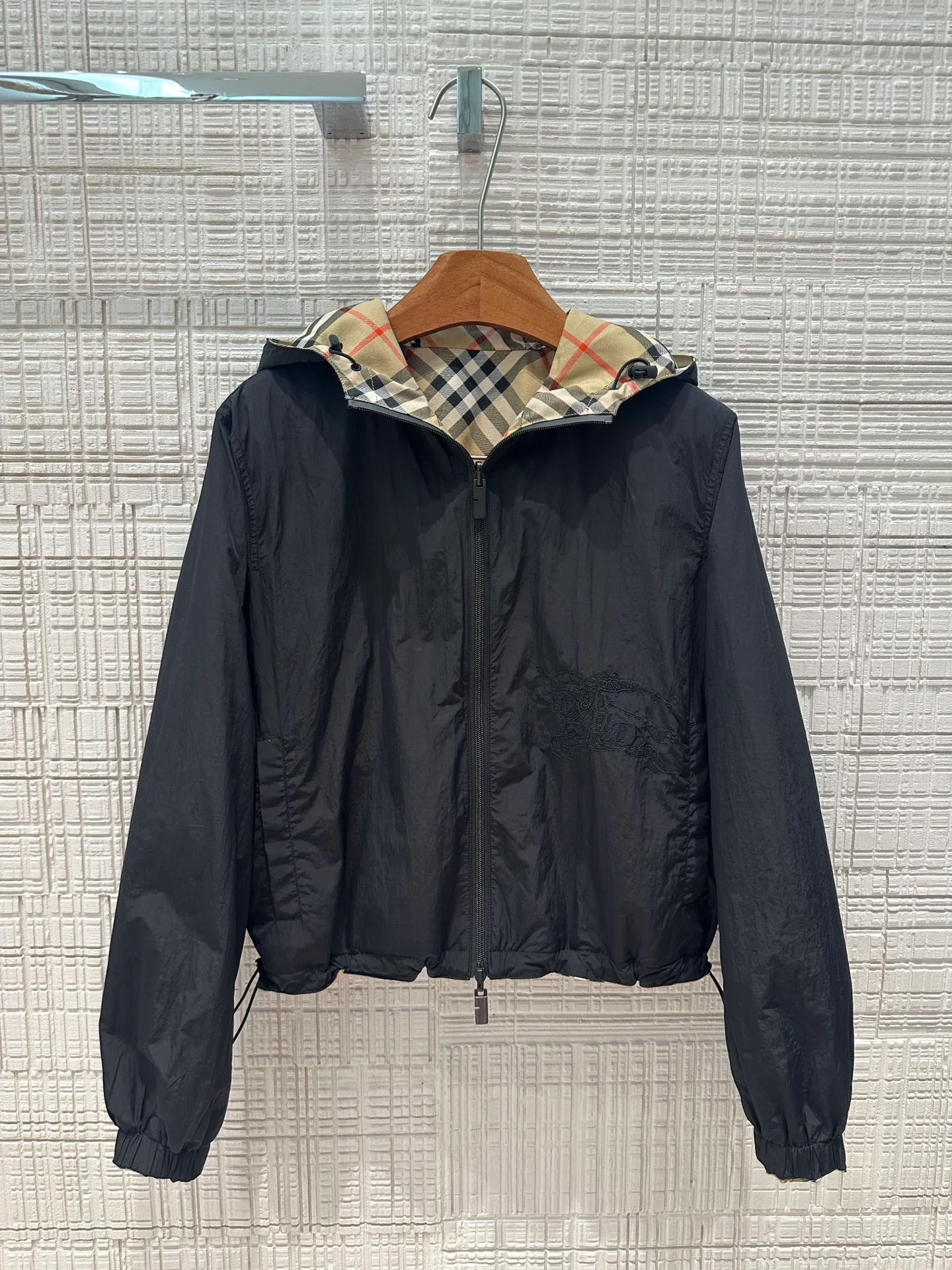 Куртки Женские Burberry 9704