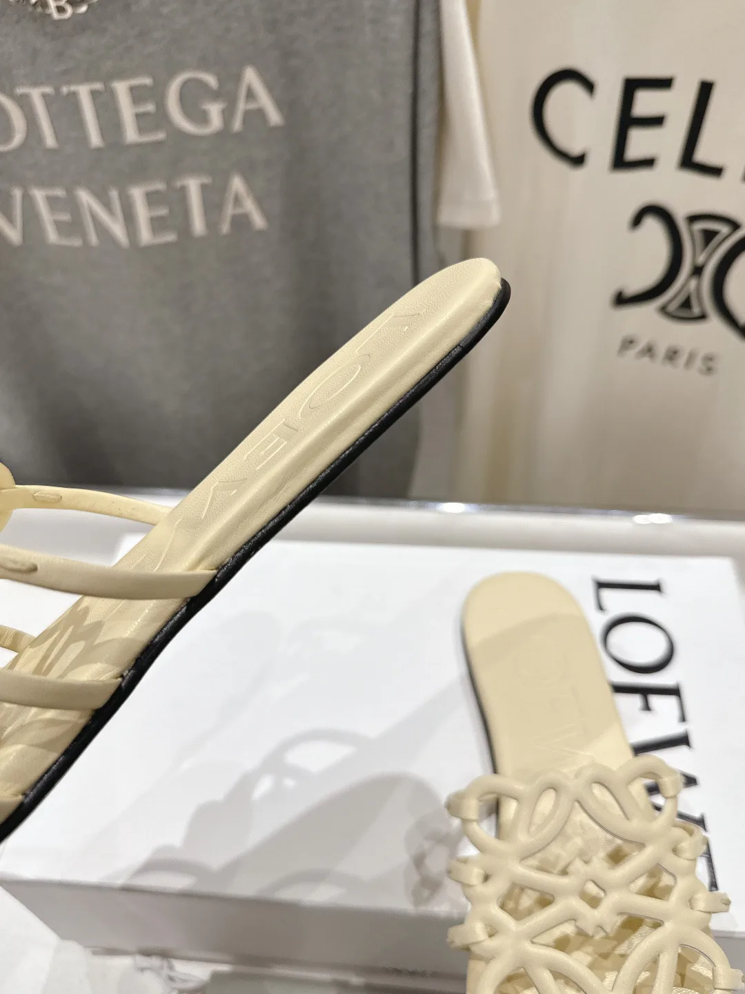 Шлепанцы Женские Loewe 10895761