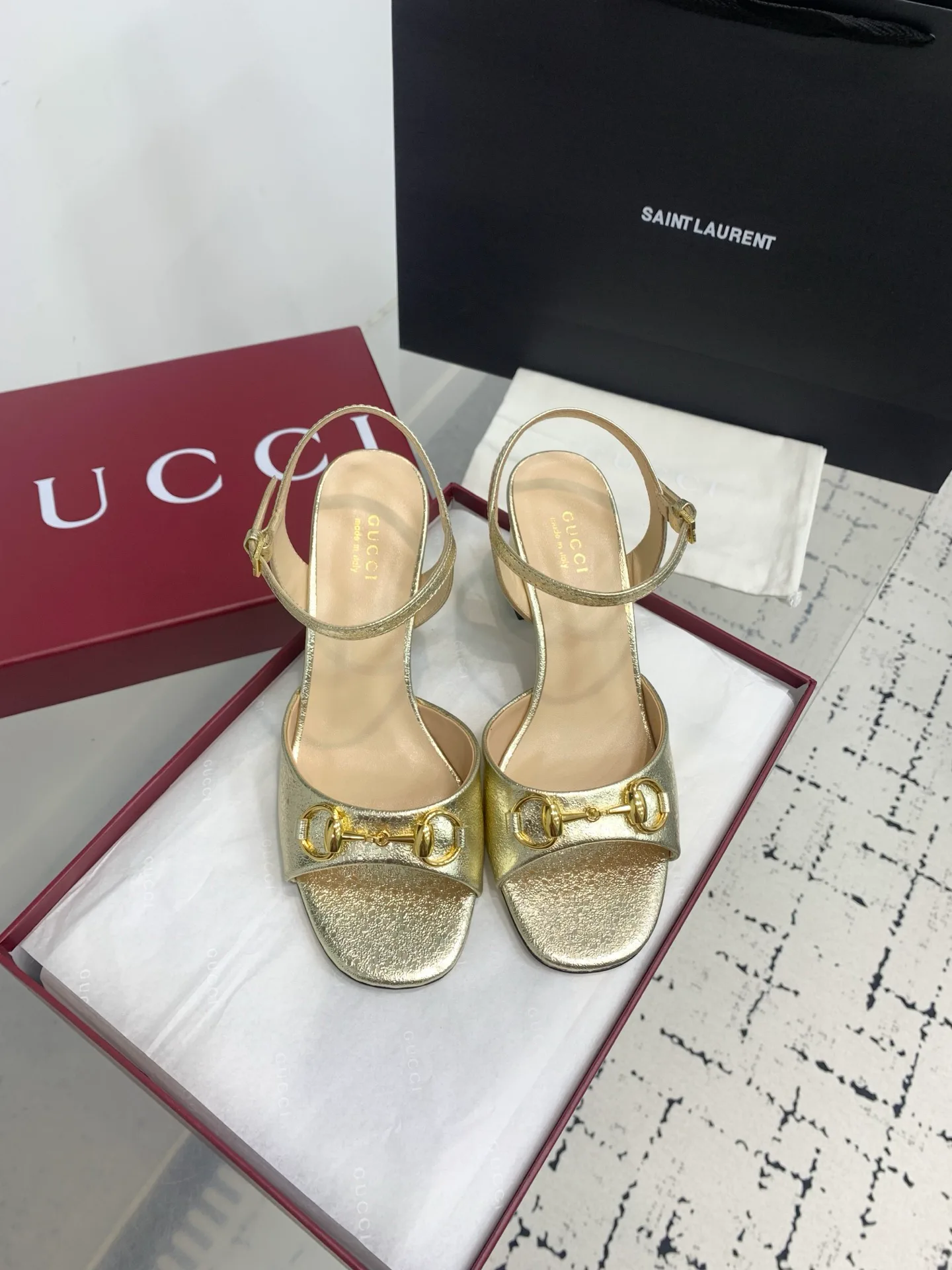 Сандалии Женские Gucci 882875