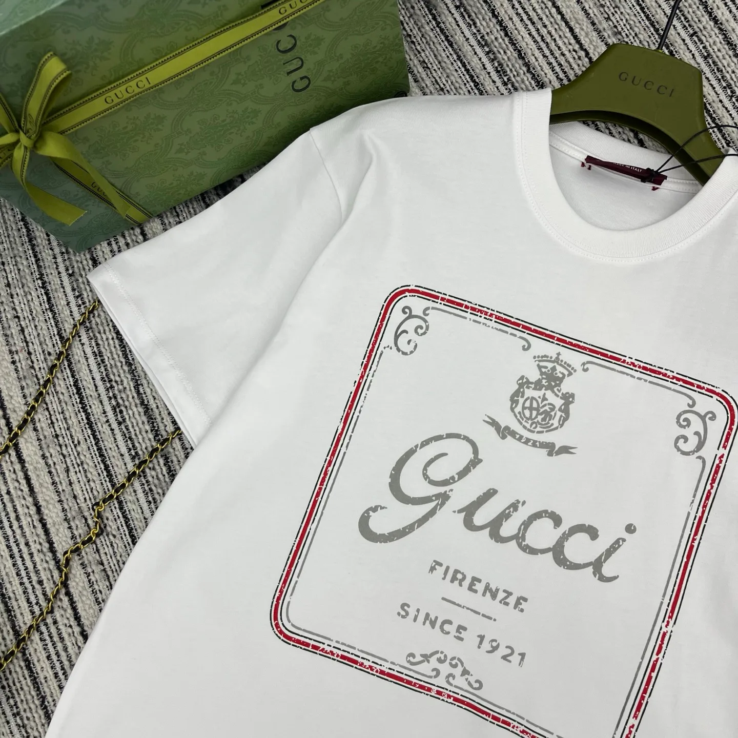 Футболки Женские Gucci 4728383