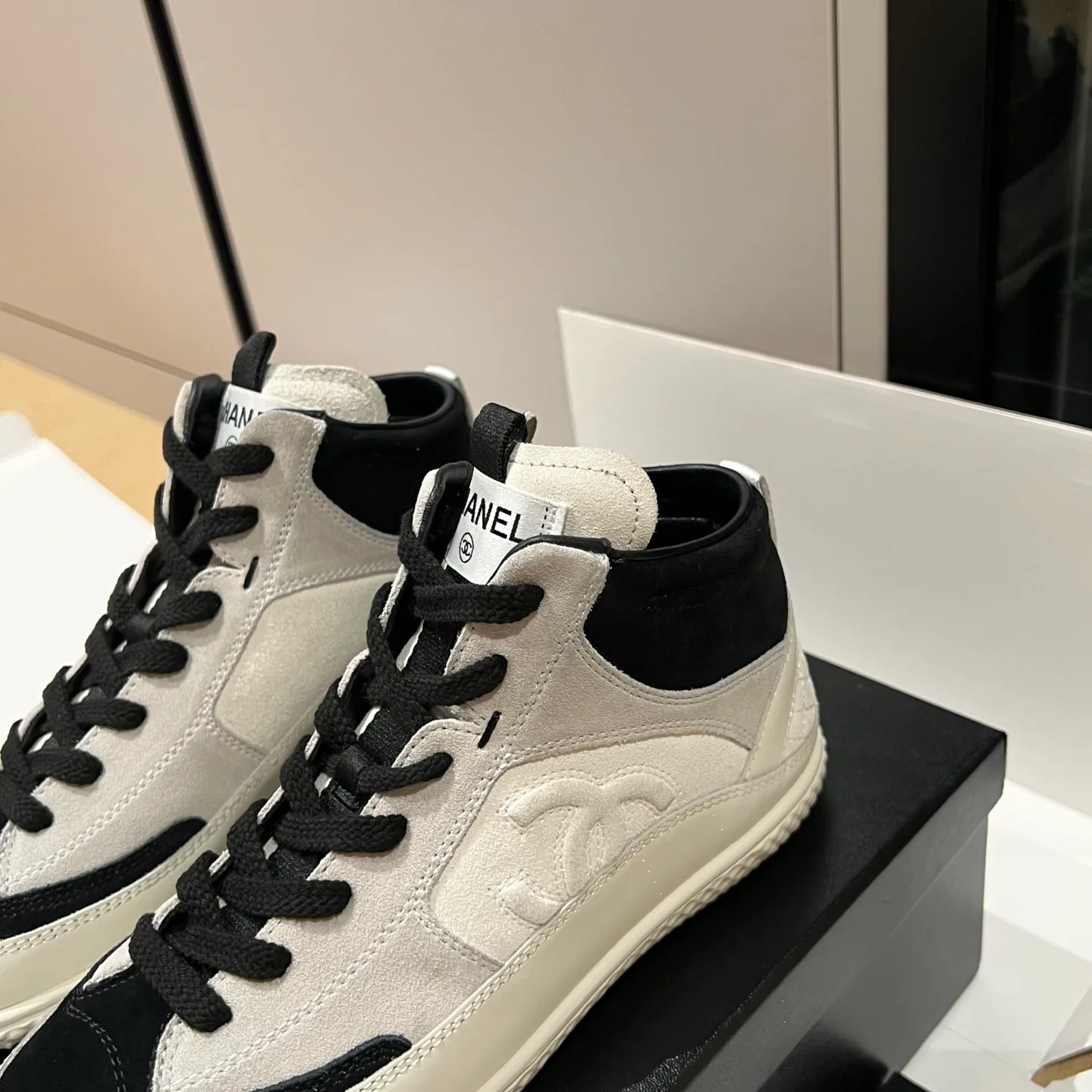 Кроссовки Женские Chanel 5791342