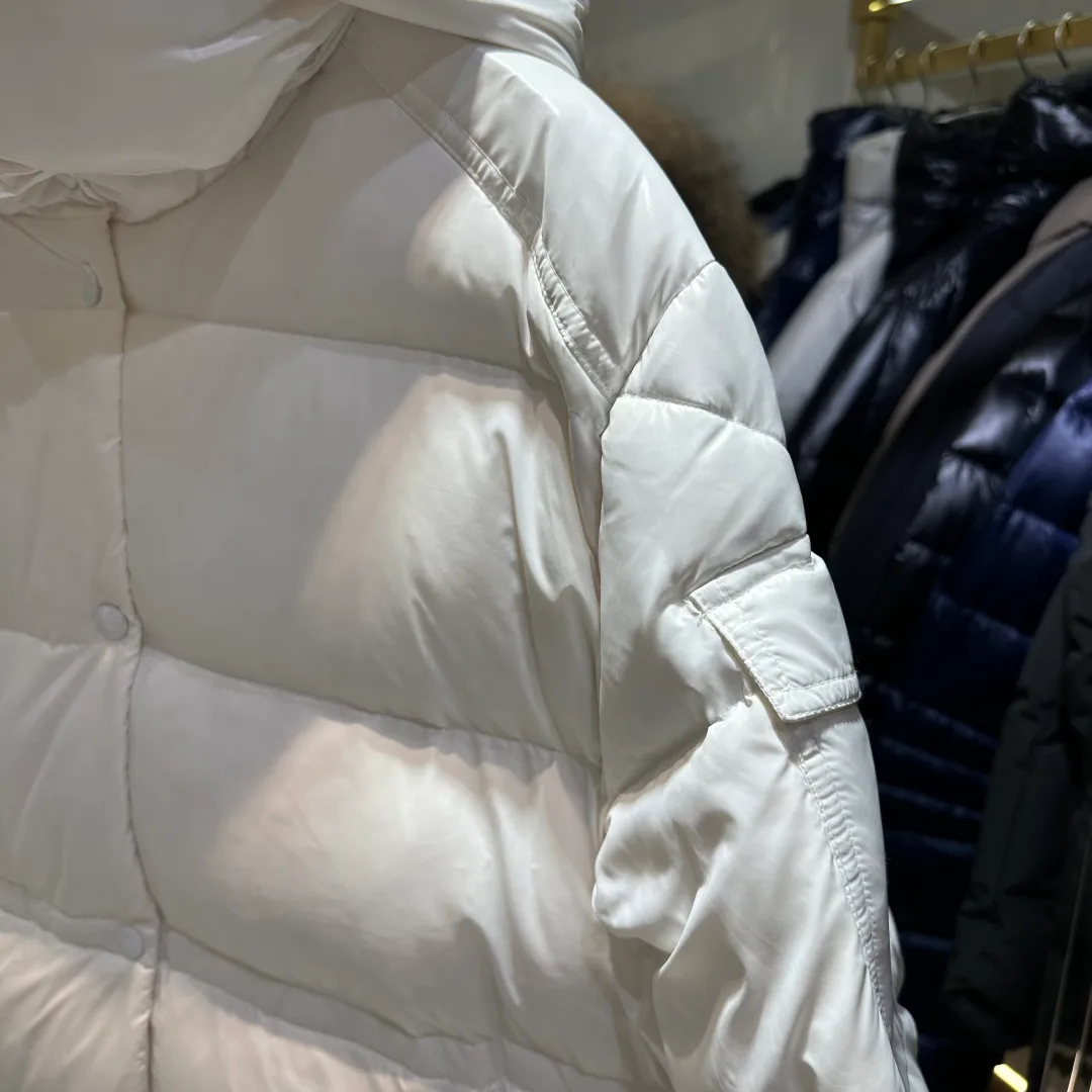 Куртки И Пуховики Женские Moncler 19323602