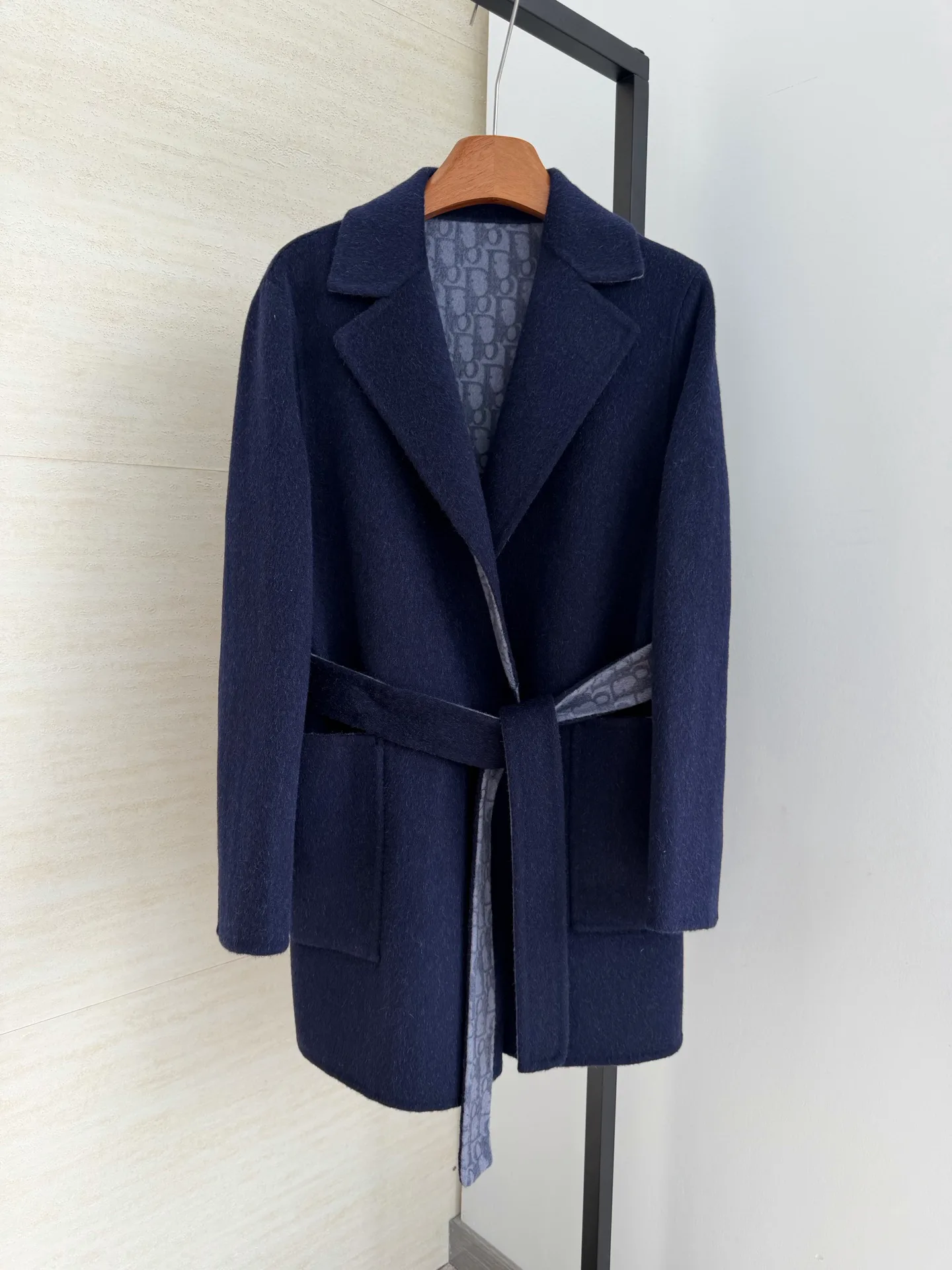 Пальто Женские Christian Dior 18601792