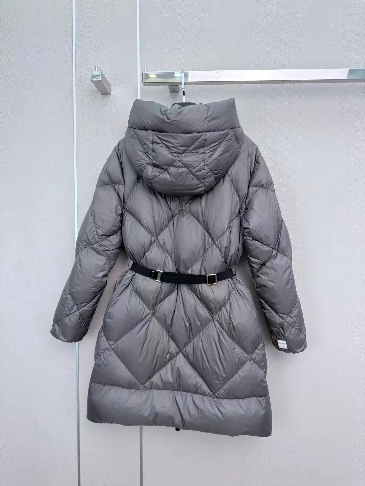 Куртки И Пуховики Женские Max Mara 18056072