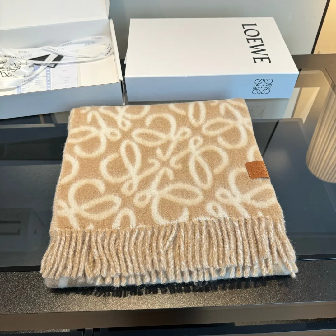 Шарфы Loewe 18275052