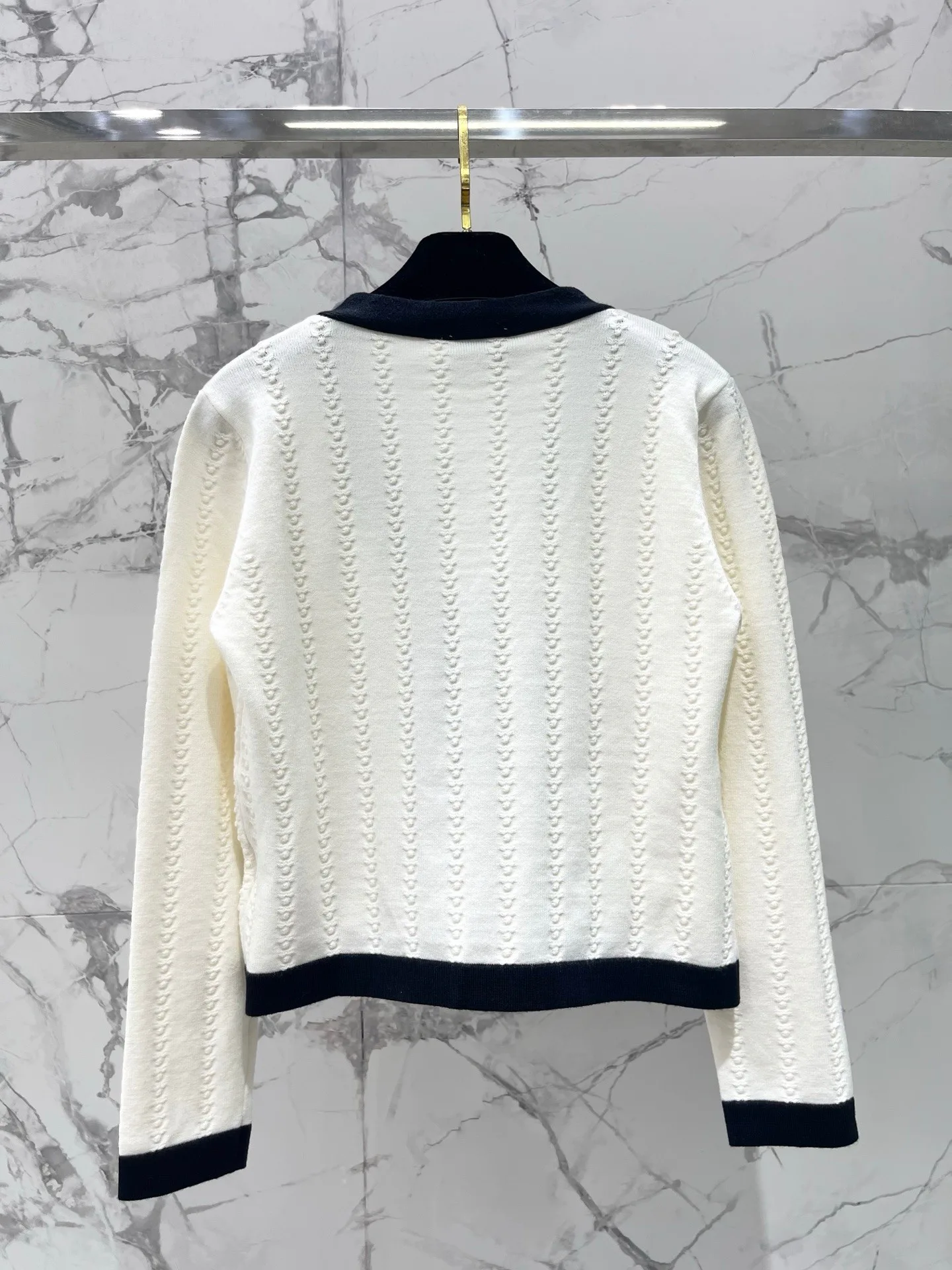 Джемперы И Свитеры Женские Chanel 18138561