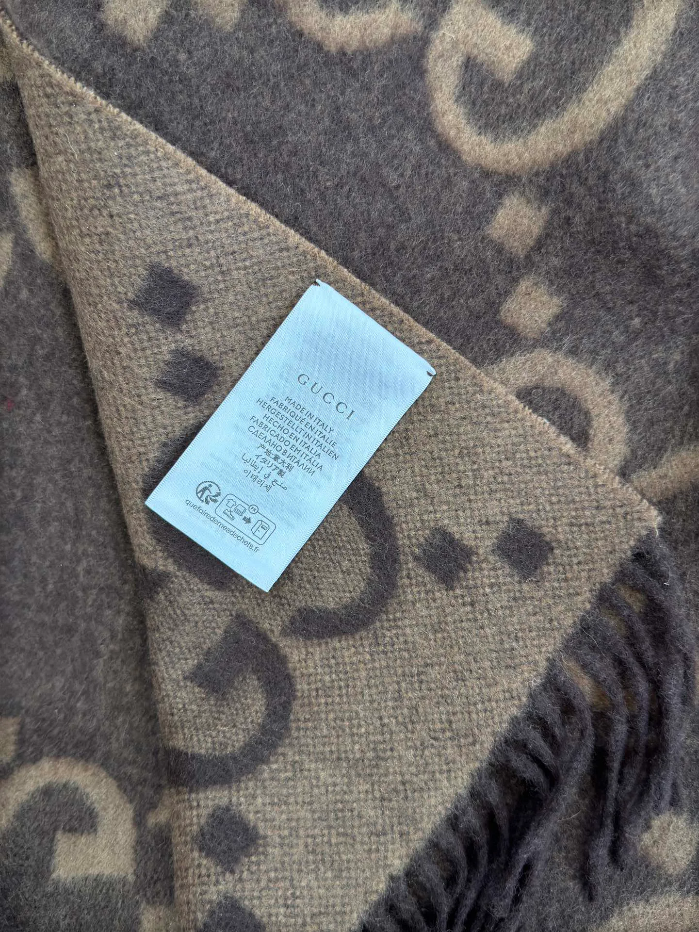 Шарфы Gucci 17935946