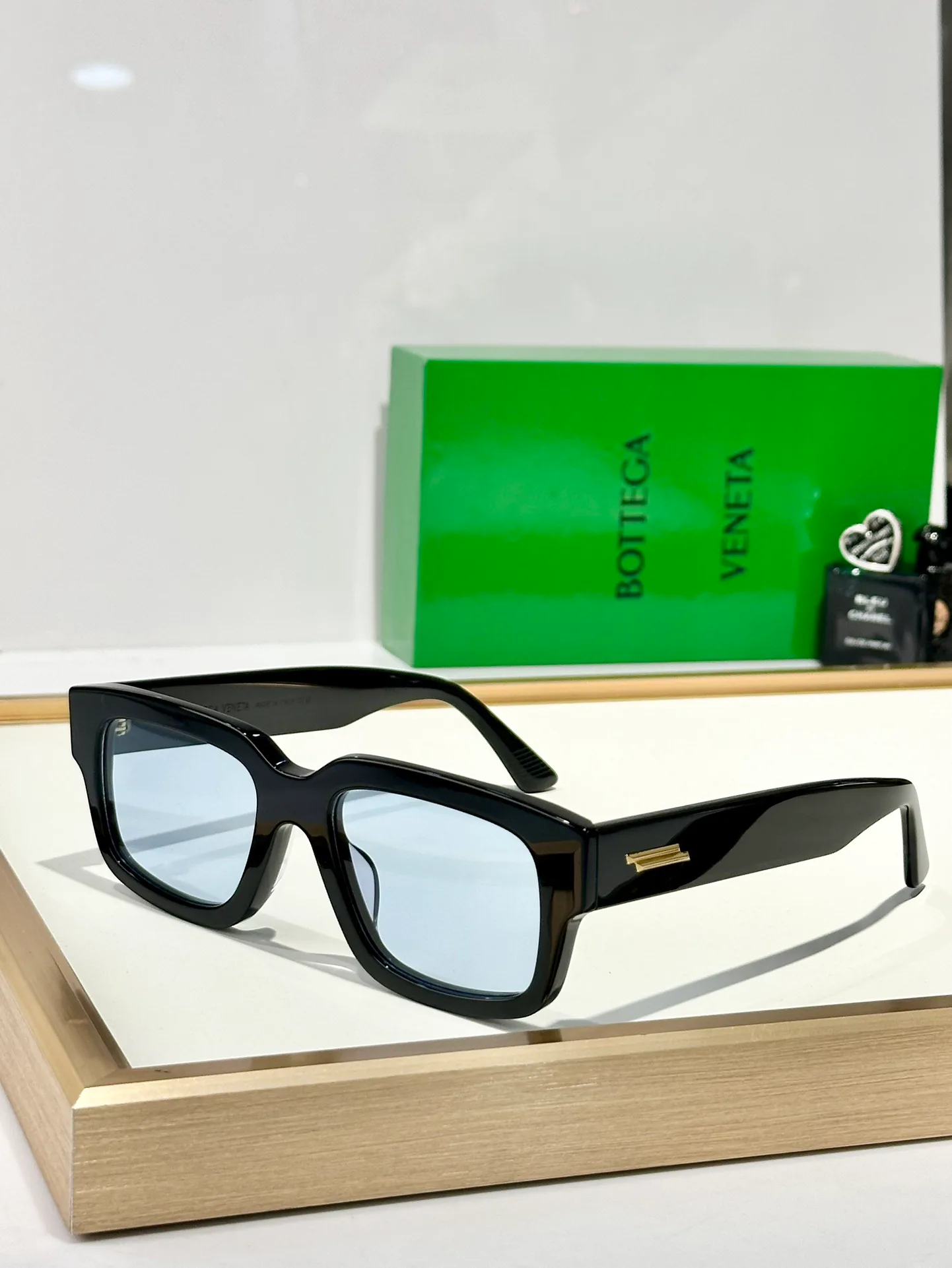 Очки Bottega Veneta 304168