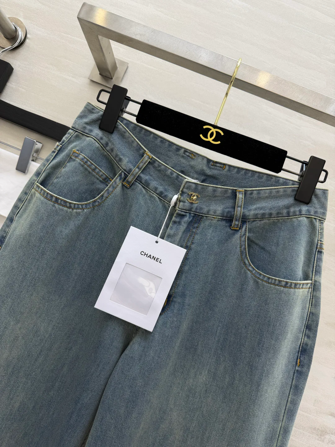 Джинсы Женские Chanel 16894204