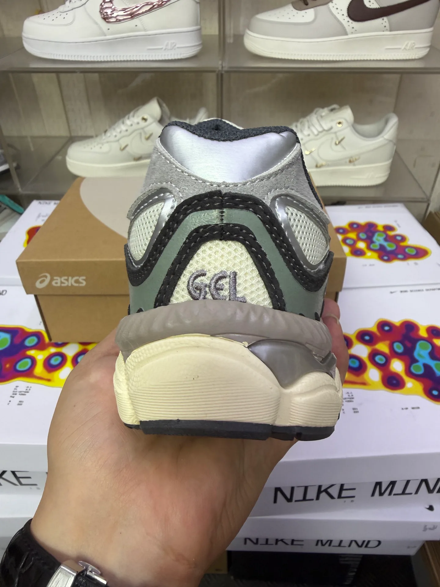 Кроссовки Женские Asics 17151145