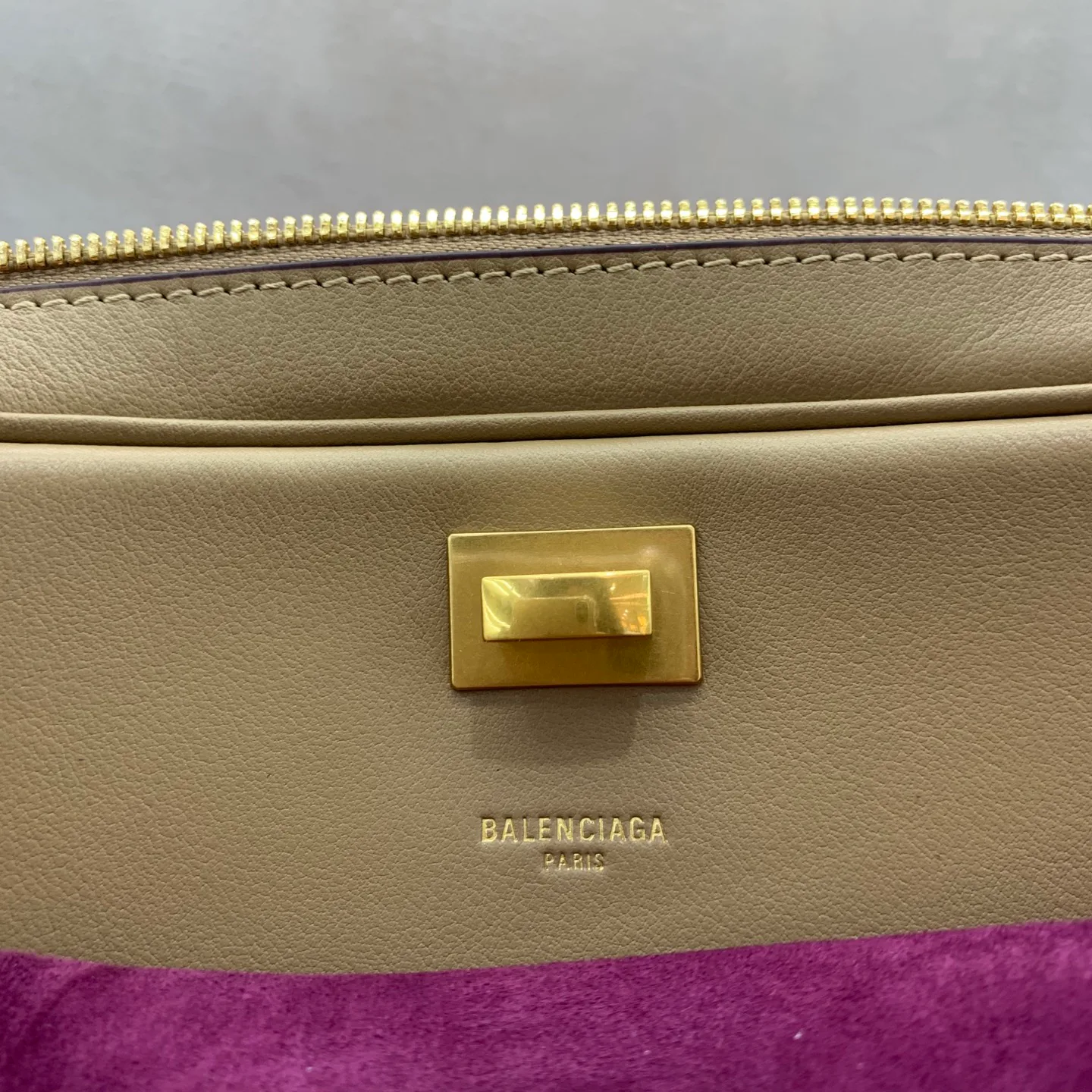 Классические Сумки Женские Balenciaga 16862749
