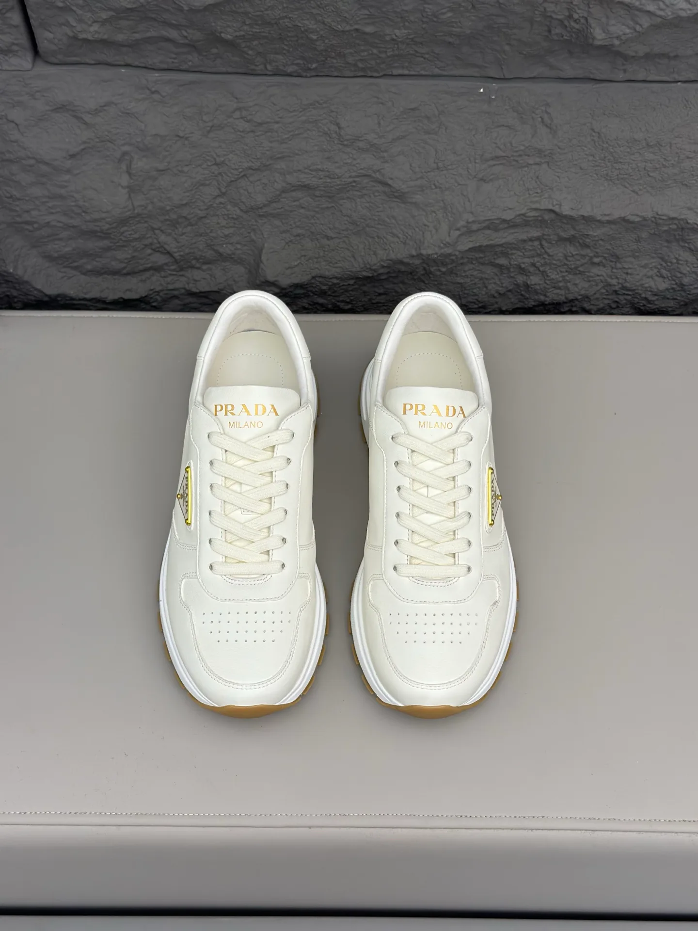 Кроссовки Мужские Prada 25501