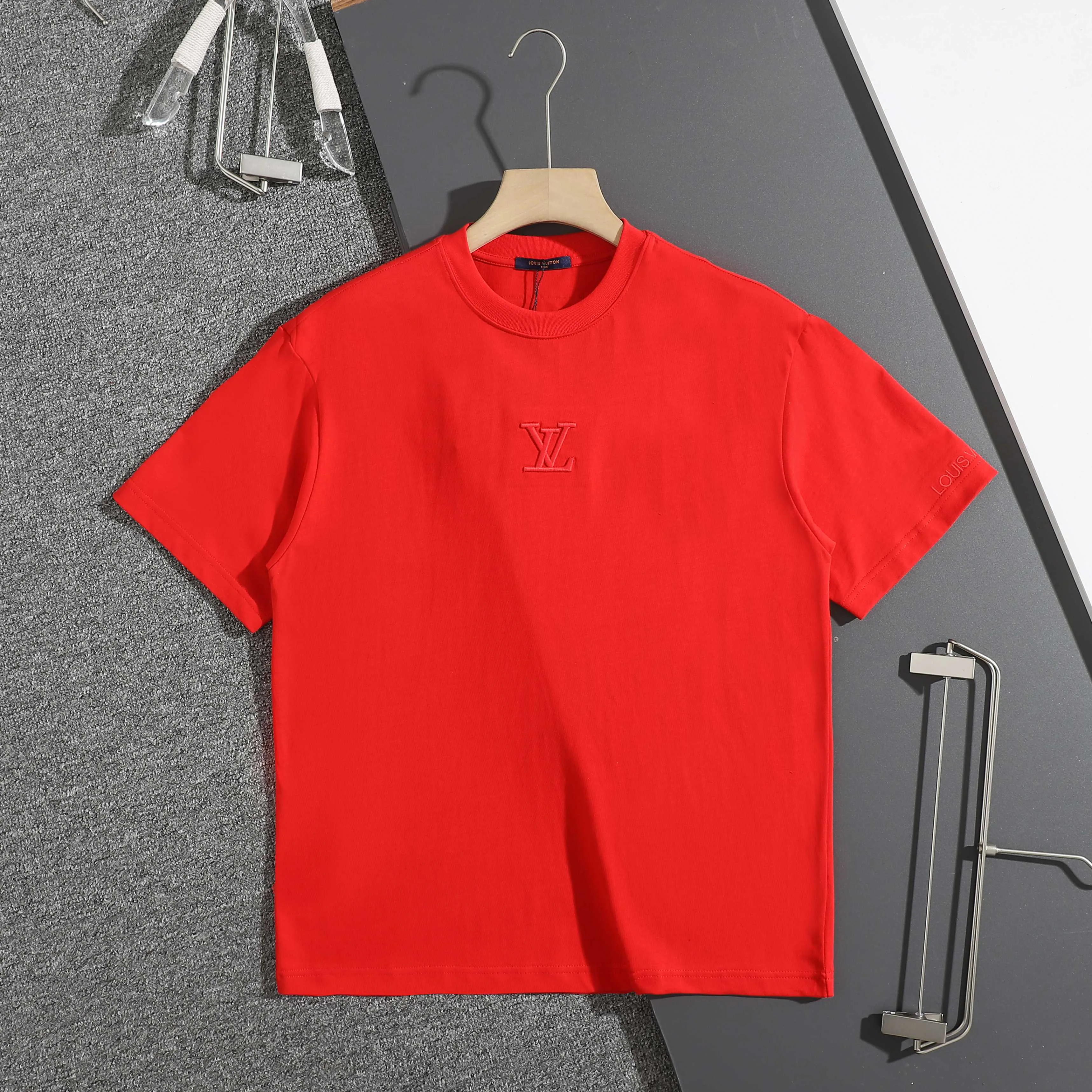 Футболки Женские Louis Vuitton 10542454