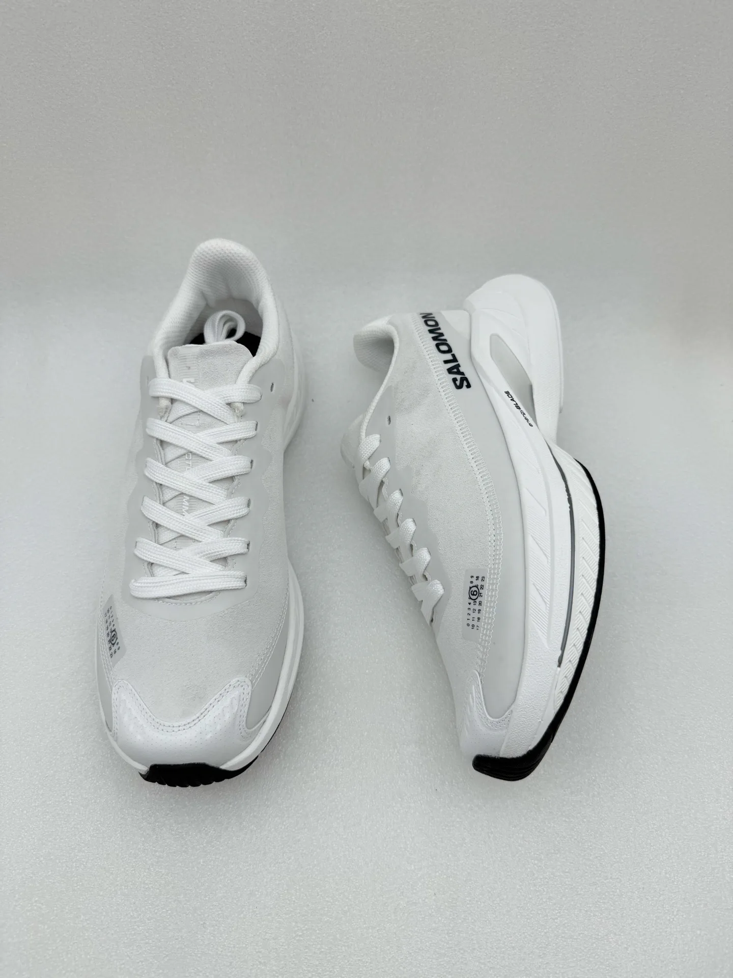 Кроссовки Женские Maison Margiela 440010