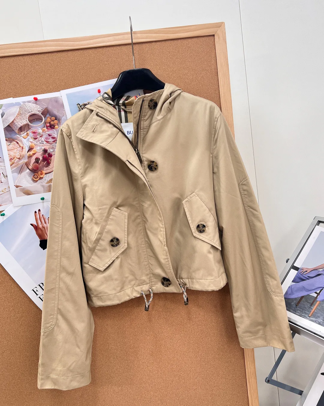 Куртки И Пуховики Женские Burberry 20079286