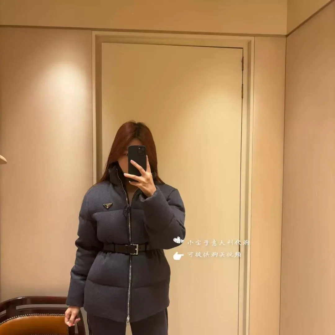 Куртки И Пуховики Женские Prada 18652195