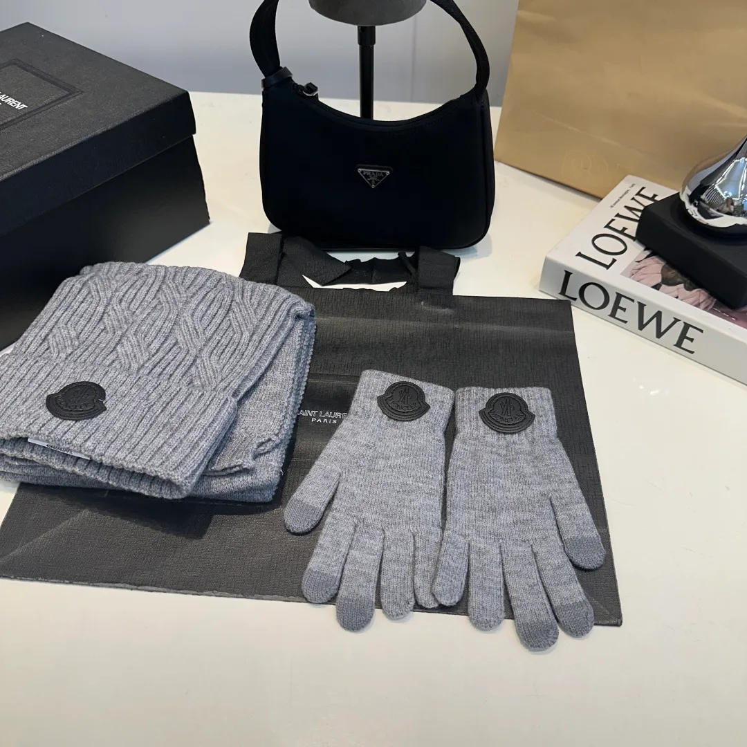 Головные Уборы Moncler 420565