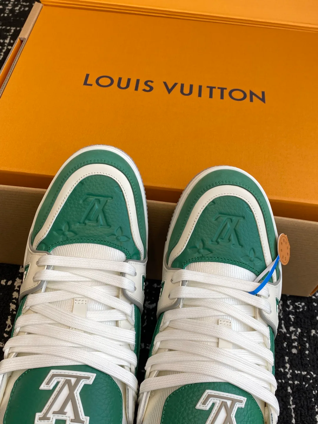 Кроссовки Женские Louis Vuitton 5790944