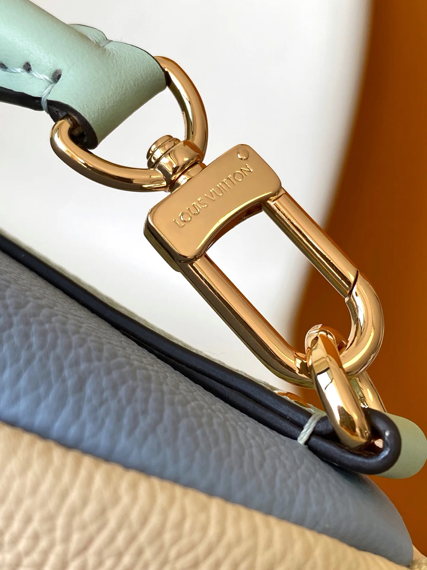 Сумки На Ремне Женские Louis Vuitton 115223