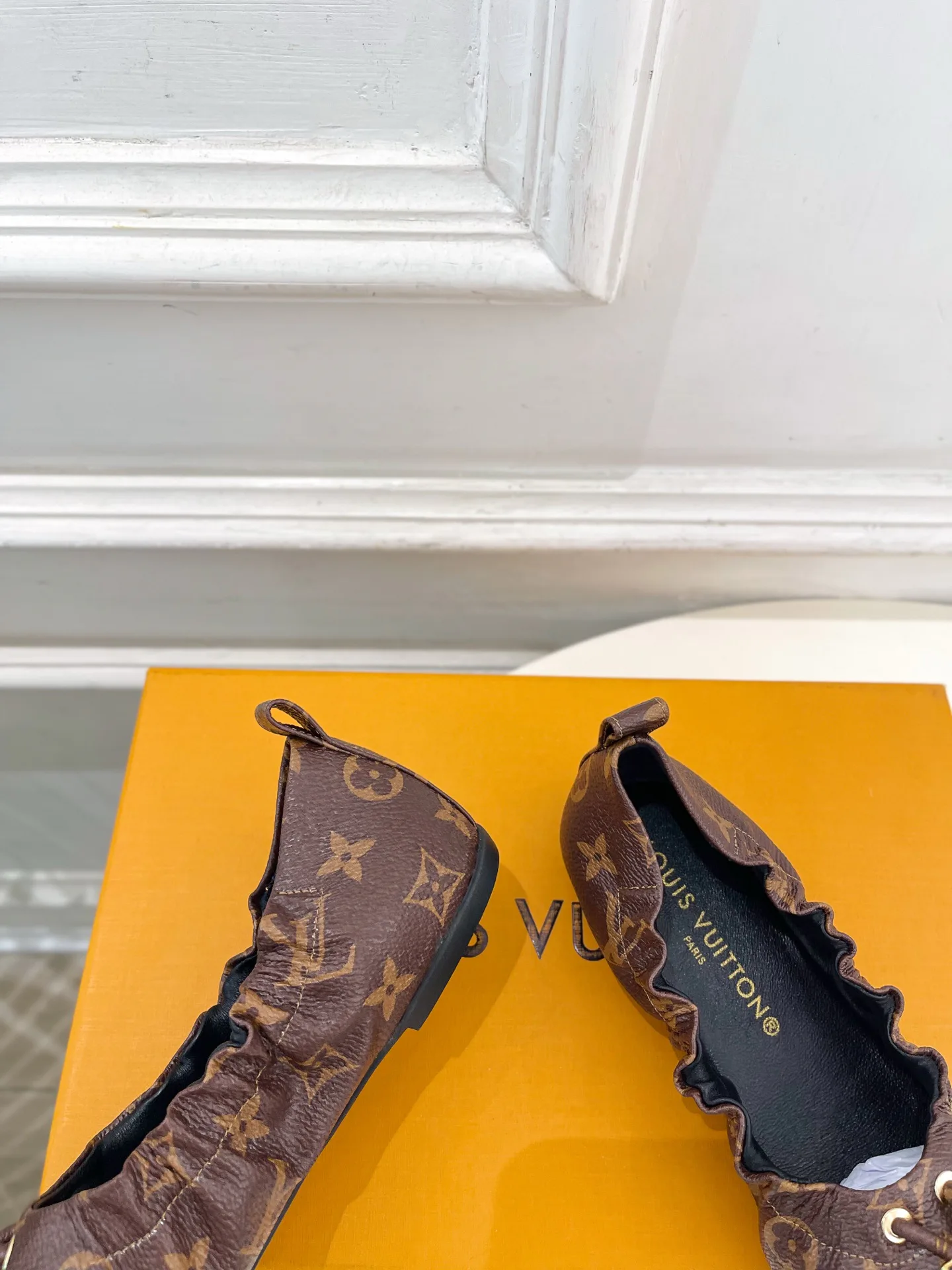 Балетки Женские Louis Vuitton 17646559