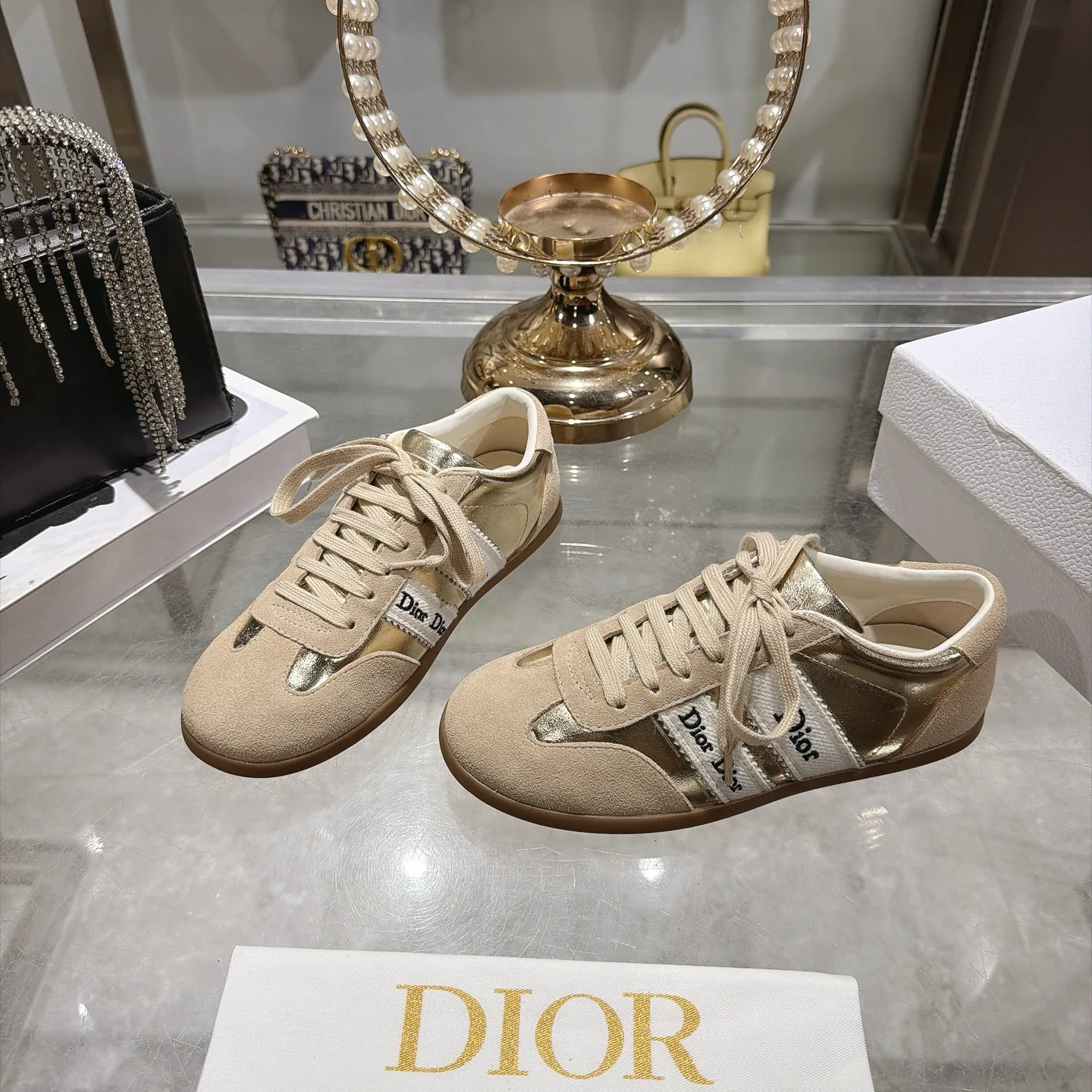 Кроссовки Женские Christian Dior 18366858