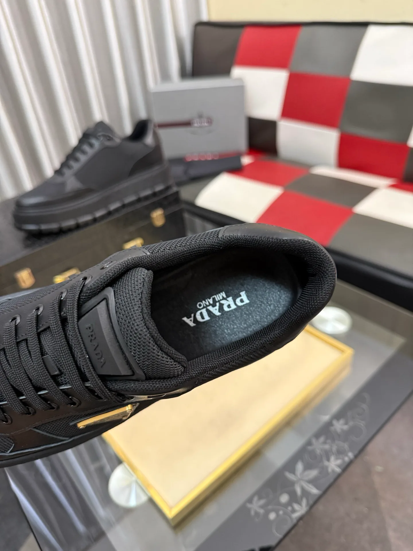 Кроссовки Женские Prada 18417415