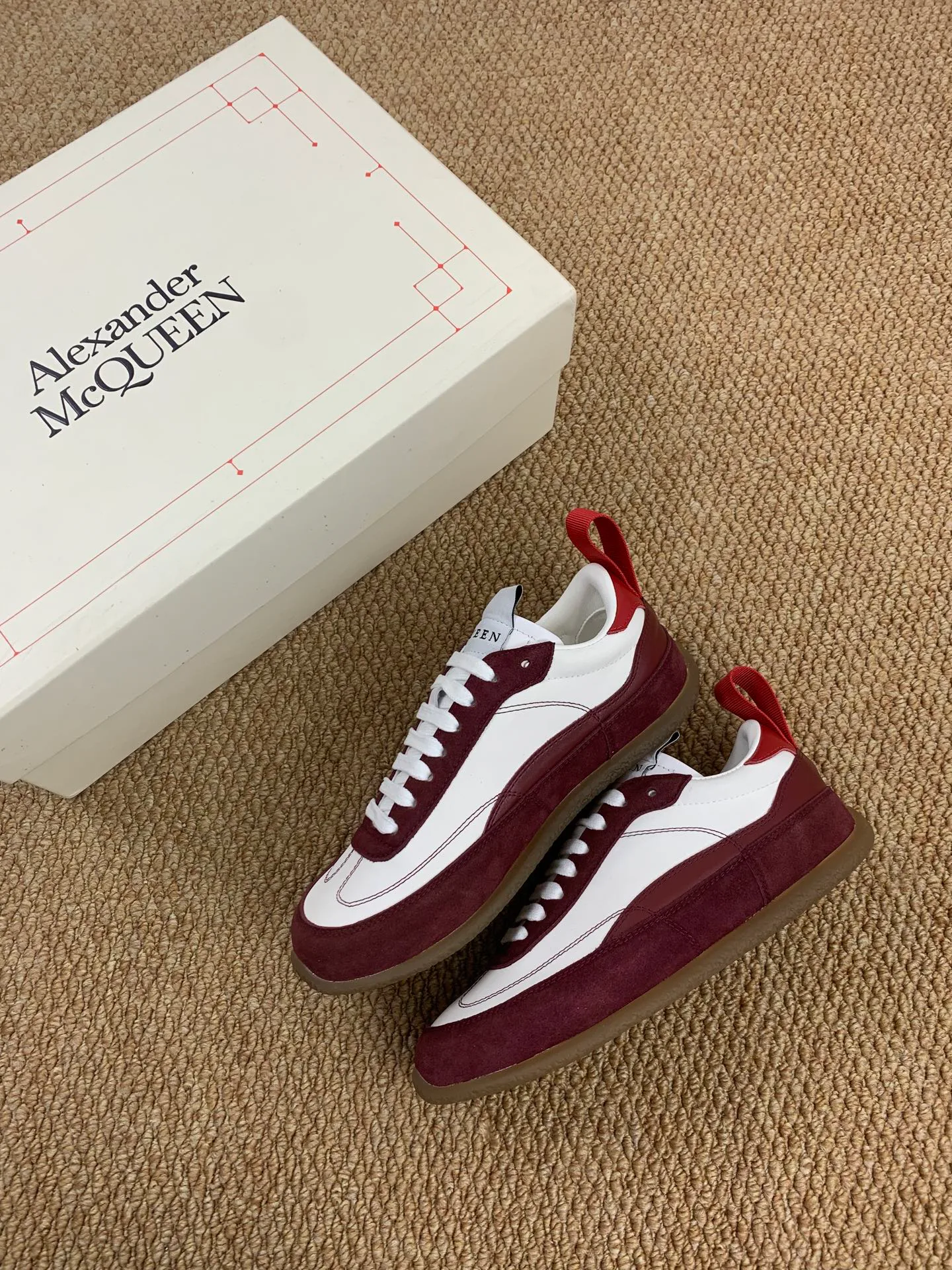 Кроссовки Женские Alexander Mcqueen 5022433