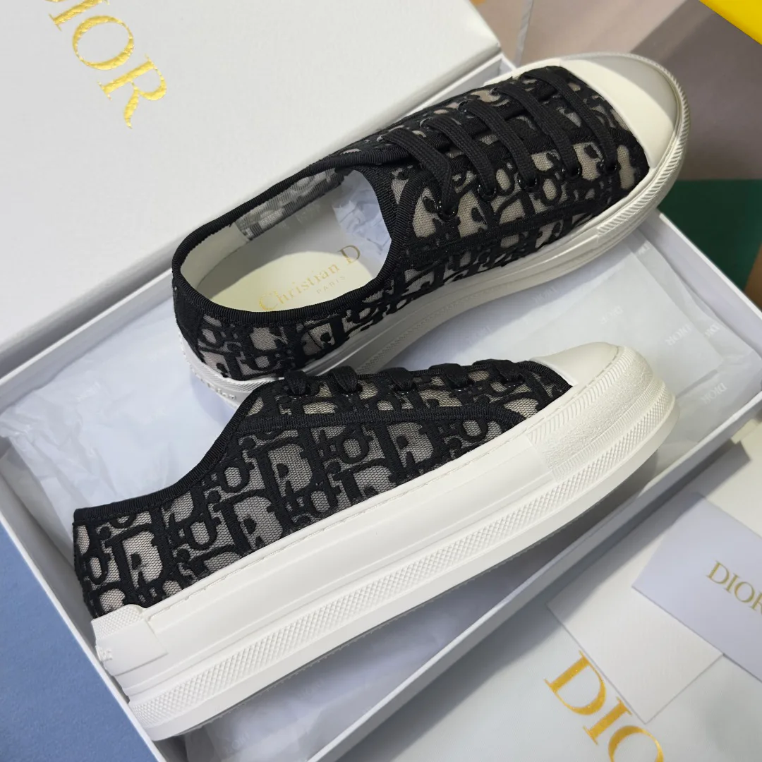 Кроссовки Женские Christian Dior 12641171