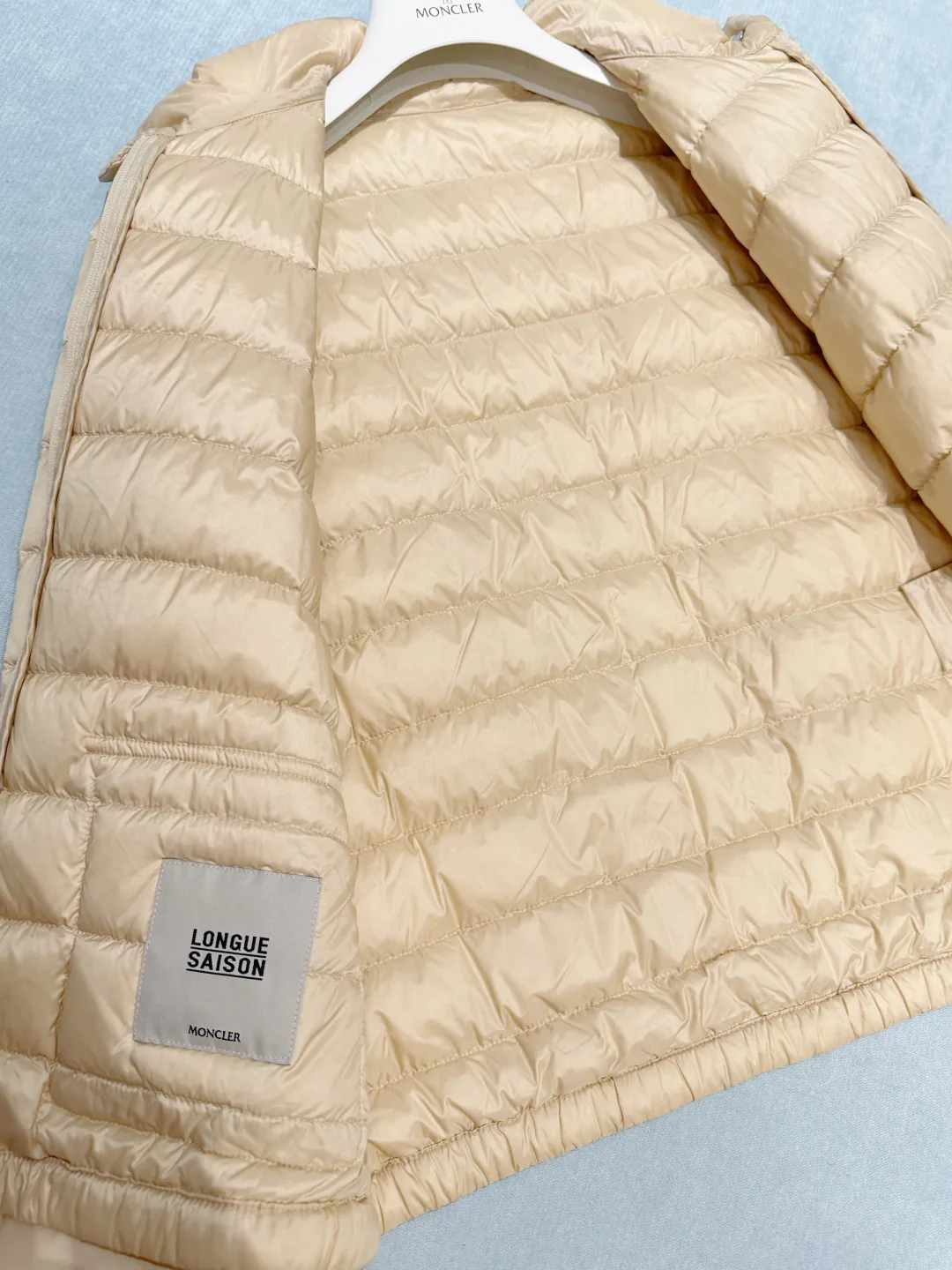Куртки И Пуховики Женские Moncler 18049847