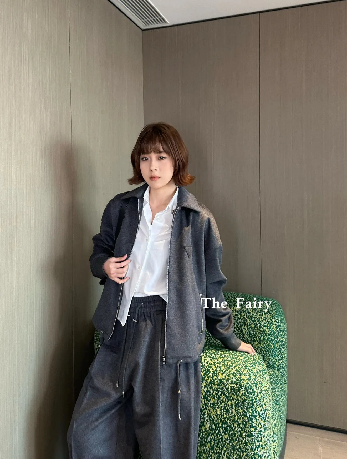 Куртки И Пуховики Женские Prada 879476