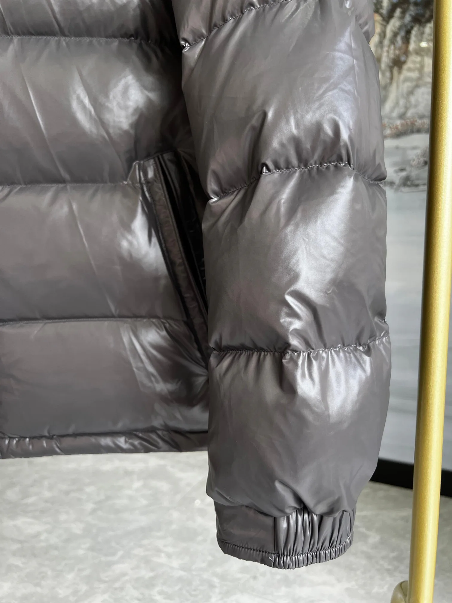 Куртки И Пуховики Женские Moncler 18415682
