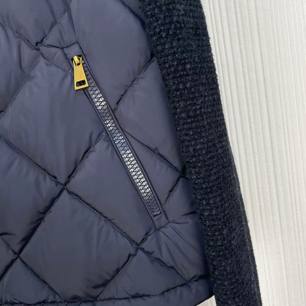Куртки И Пуховики Женские Moncler 19111924