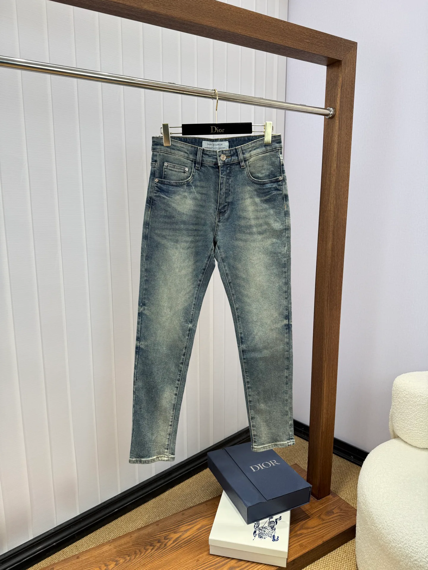 Джинсы Мужские Moncler 18029735