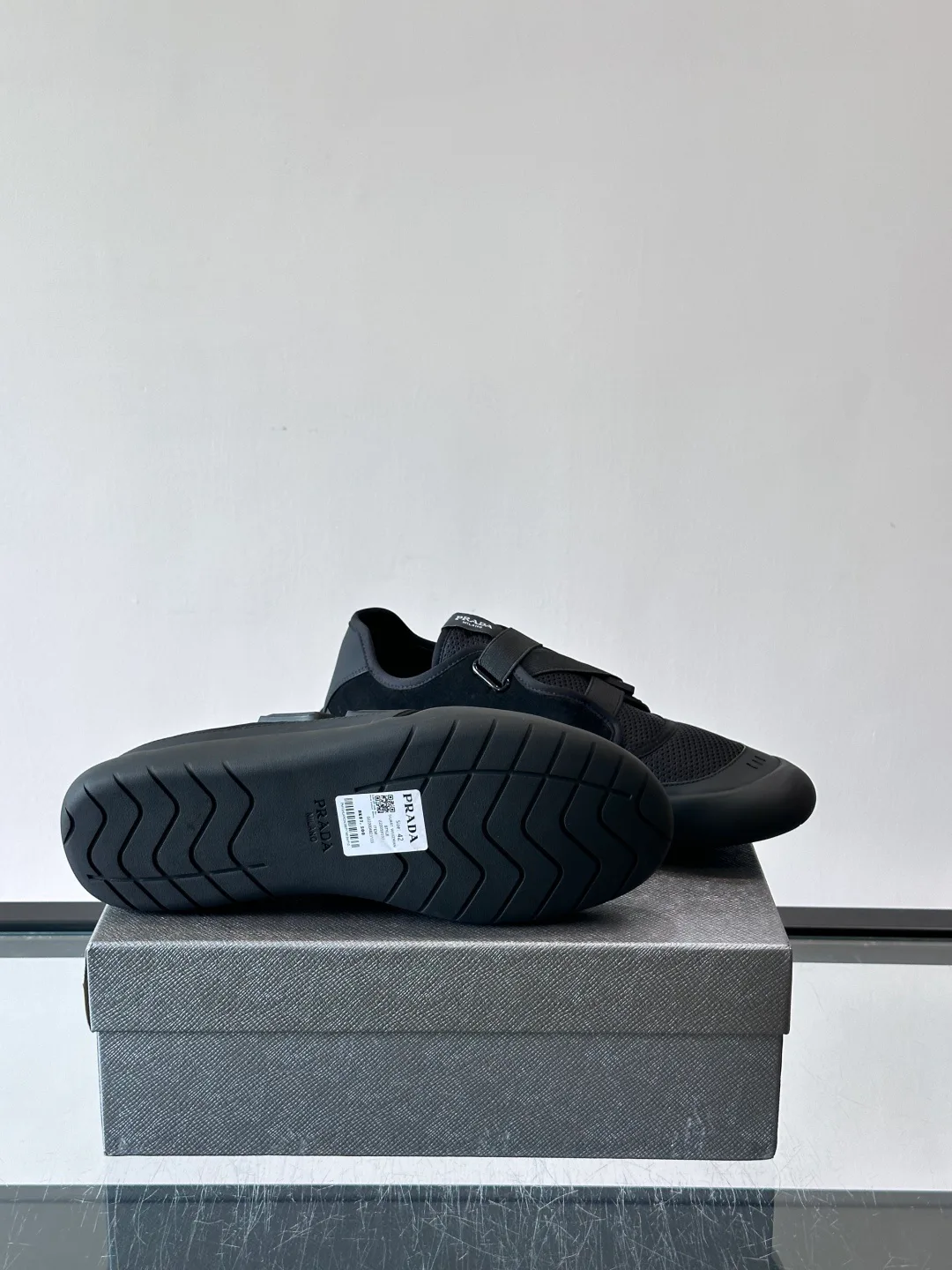 Кроссовки Мужские Prada 17322799