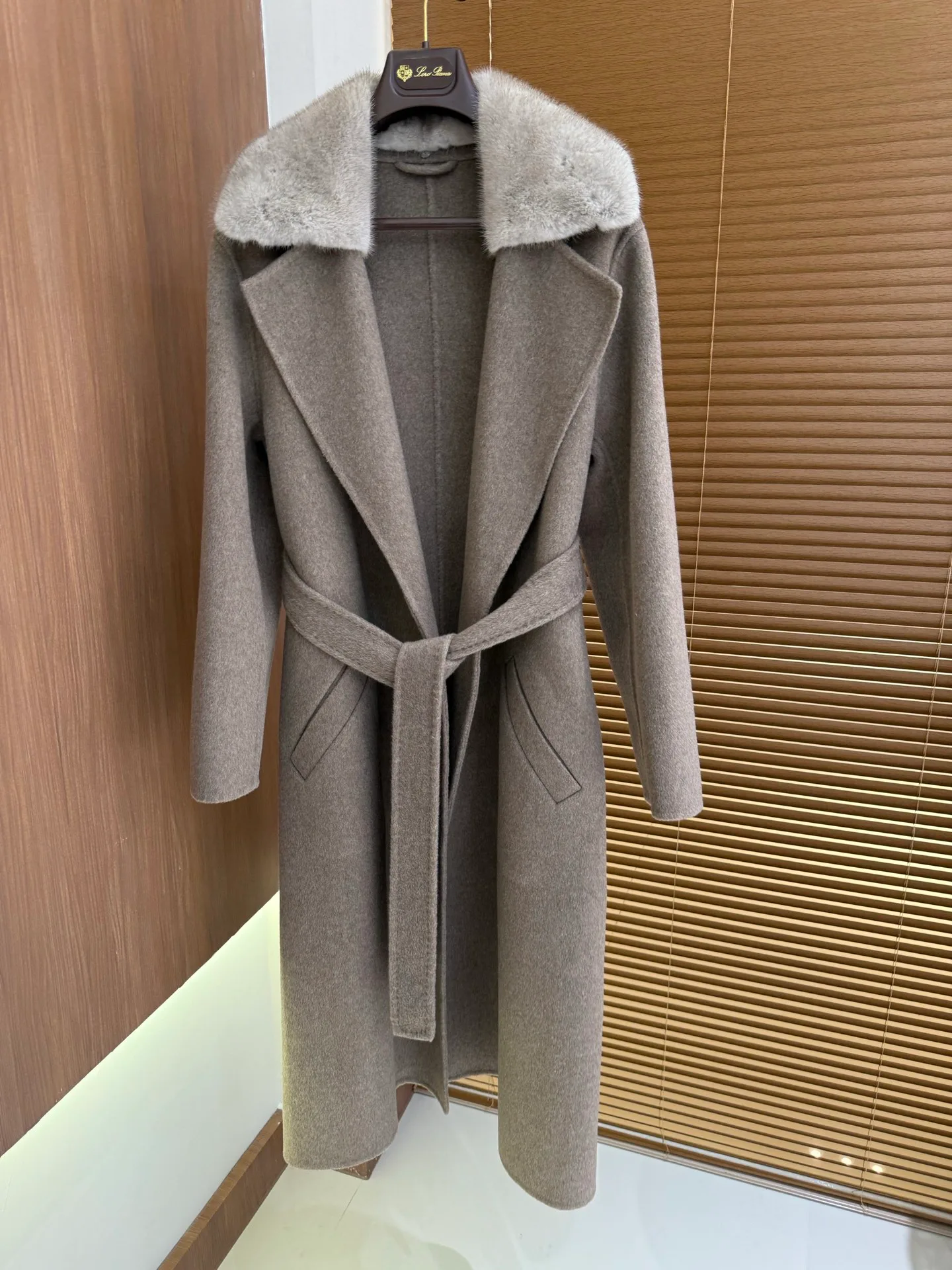 Пальто Женские Loro Piana 132622