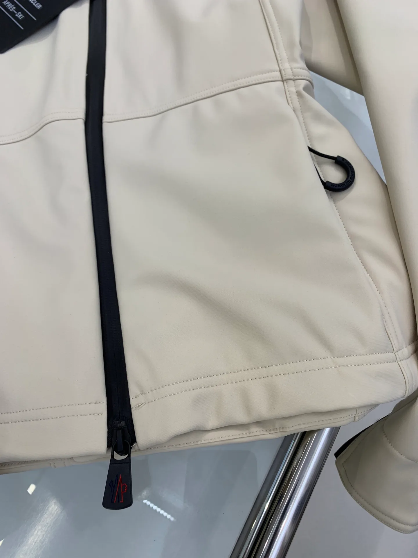 Куртки И Пуховики Женские Moncler 10248571