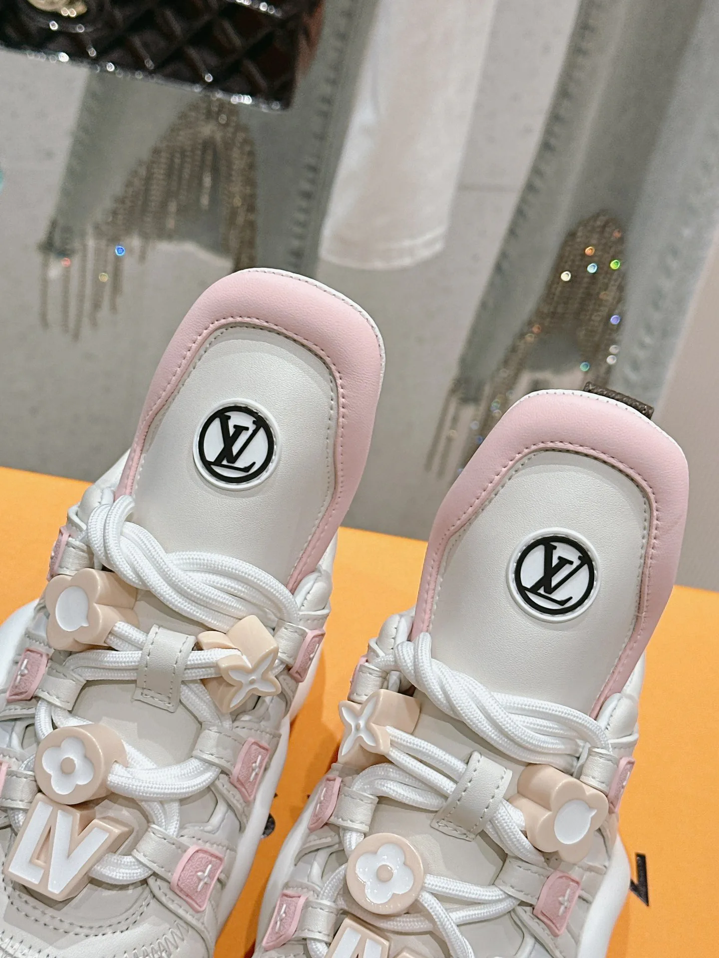 Кроссовки Женские Louis Vuitton 19753