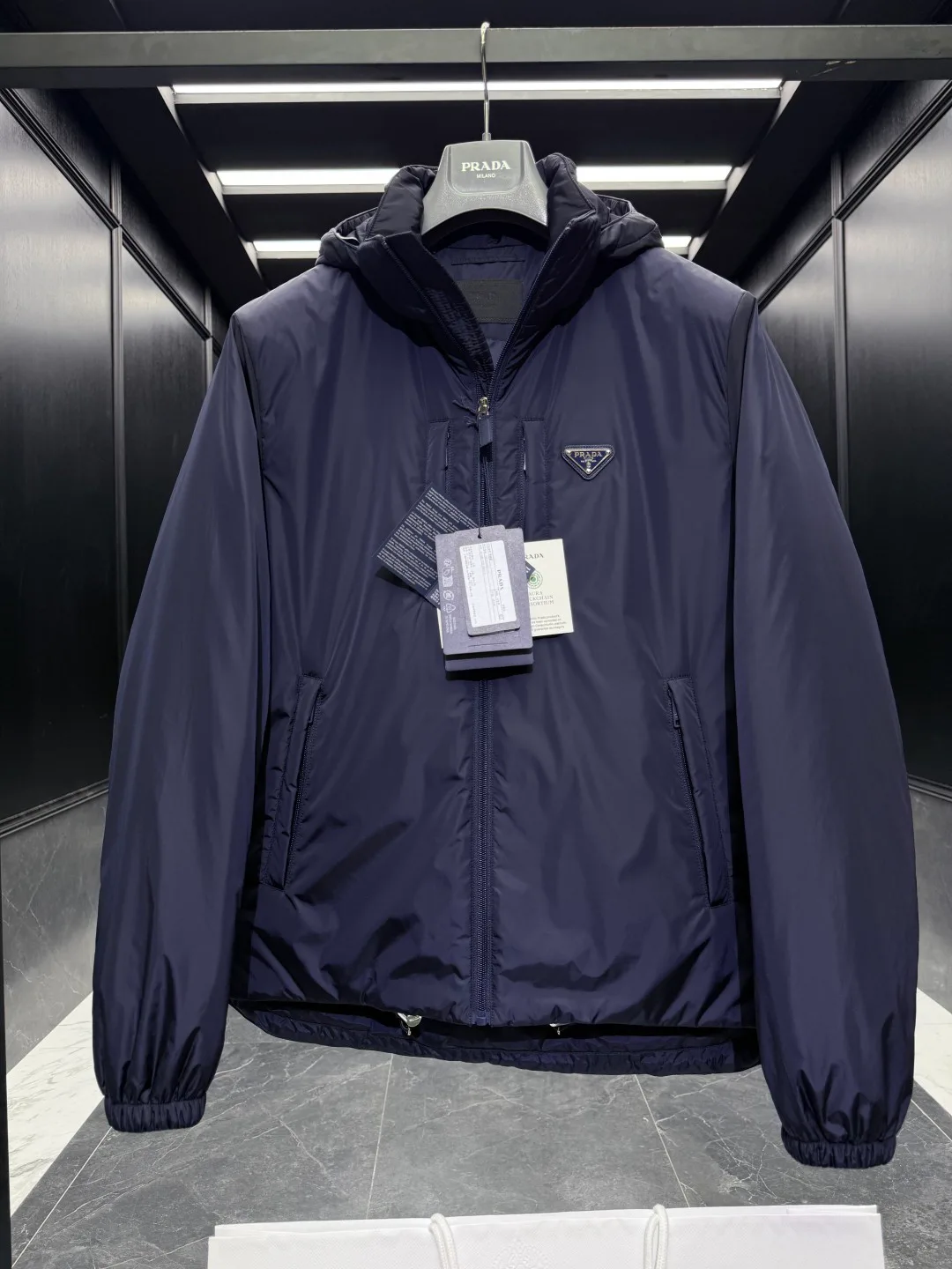 Куртки И Пуховики Мужские Prada 350401